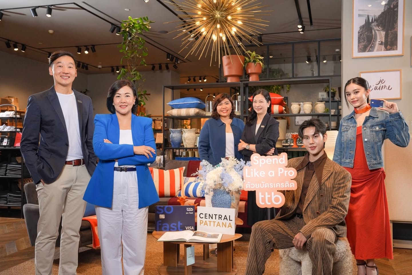 เซ็นทรัลพัฒนา ผนึกบัตรเครดิต ttb เปิดแคมเปญ “Spend Like a Pro”