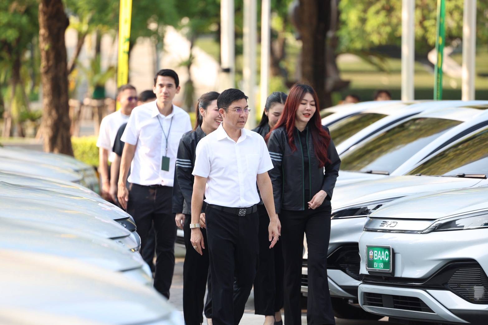 ธ.ก.ส. ส่งมอบรถยนต์ไฟฟ้า 150 คัน ใช้ปฏิบัติภารกิจทั่วประเทศ