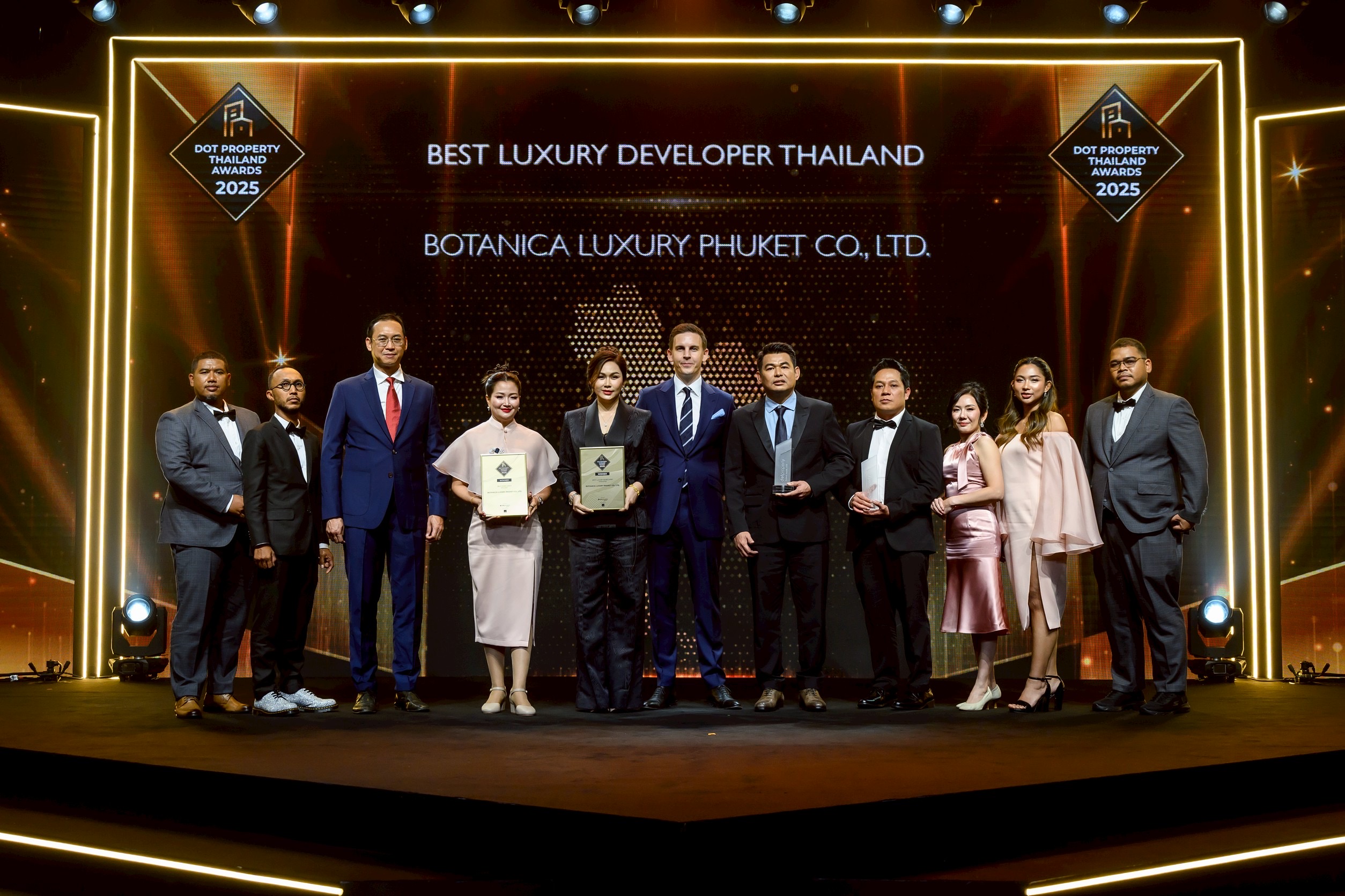 “โบทานิก้า ลักซูรี่ วิลล่า” คว้า 2 รางวัล เวที Dot Property Thailand Awards 2025
