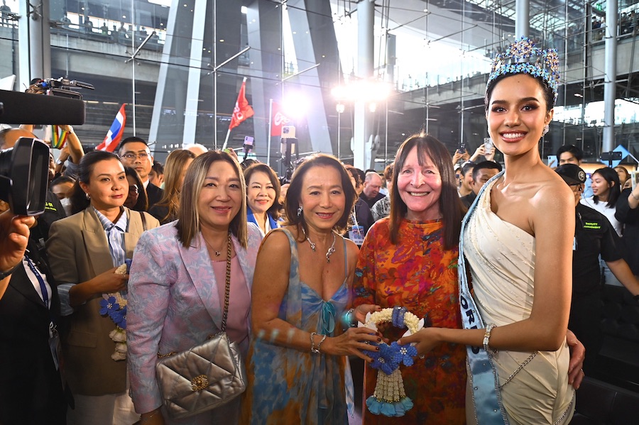 MCC HALL เดอะมอลล์ไลฟ์สโตร์ งามวงศ์วาน ต้อนรับ “Julia Morley” สู่ประเทศไทย
