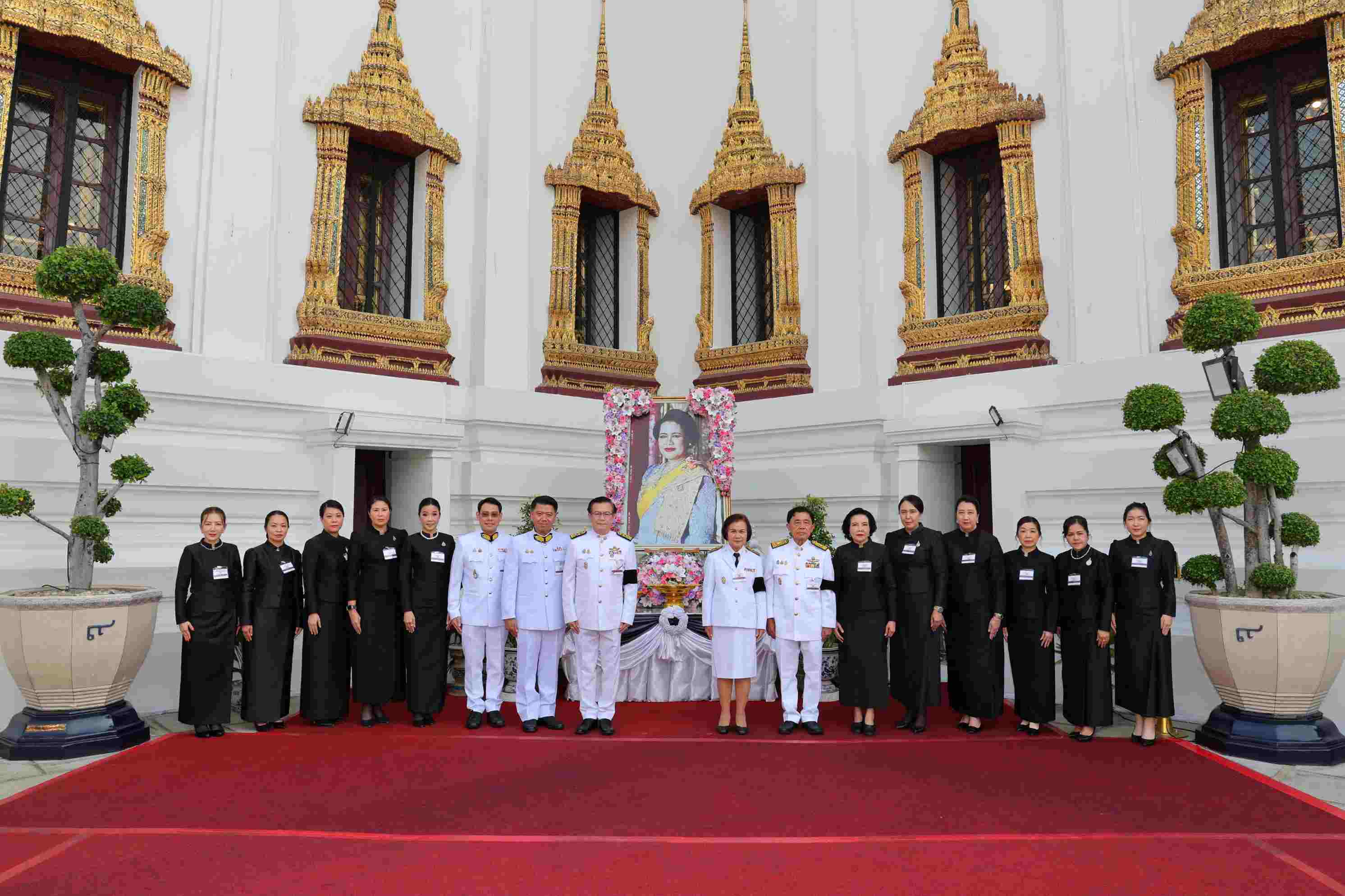 ทิพยประกันภัย ร่วมเป็นเจ้าภาพบำเพ็ญพระราชกุศลถวายพระบรมศพ พระพันปีหลวง