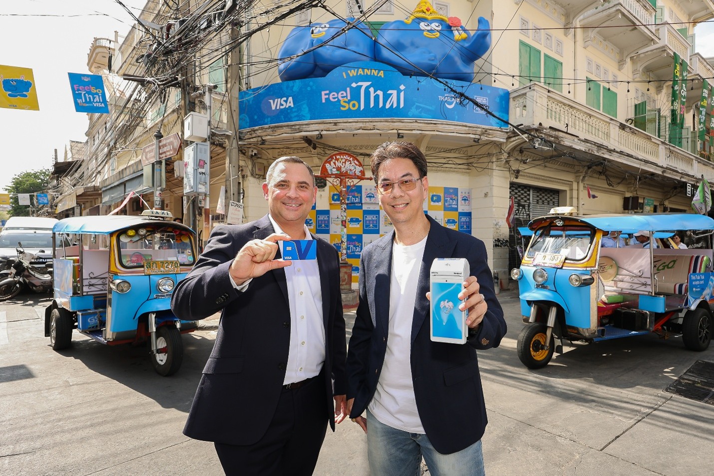 วีซ่า-ธนาคารกรุงไทย เปิดตัวบริการชำระเงิน ผ่านบัตรกับรถตุ๊กตุ๊กในกรุงเทพฯ ได้แล้ว