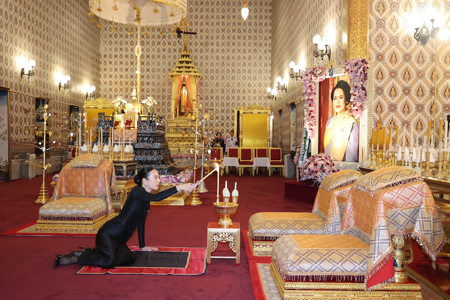 เมืองไทยประกันภัย-ส.กีฬาฟุตบอลฯร่วมบำเพ็ญกุศลฯพระบรมศพสมเด็จพระพันปีหลวง