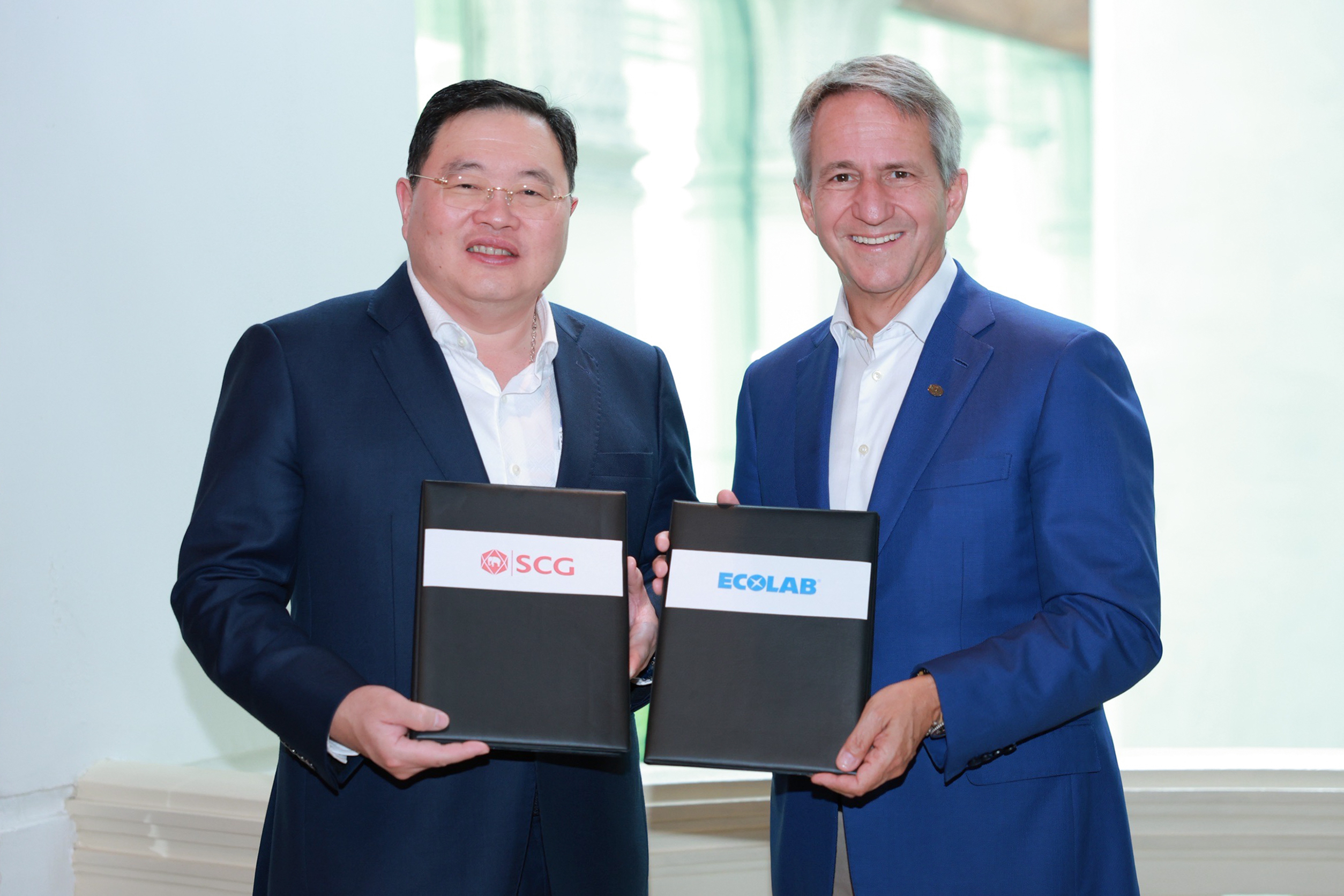 'เอ็กโคแล็บ'ลงนาม MOU 'เอสซีจี' เสริมแกร่งธุรกิจ - ขับเคลื่อน ESG สู่ Net Zero